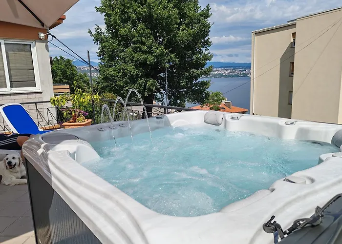 Apartment Elvira Opatija